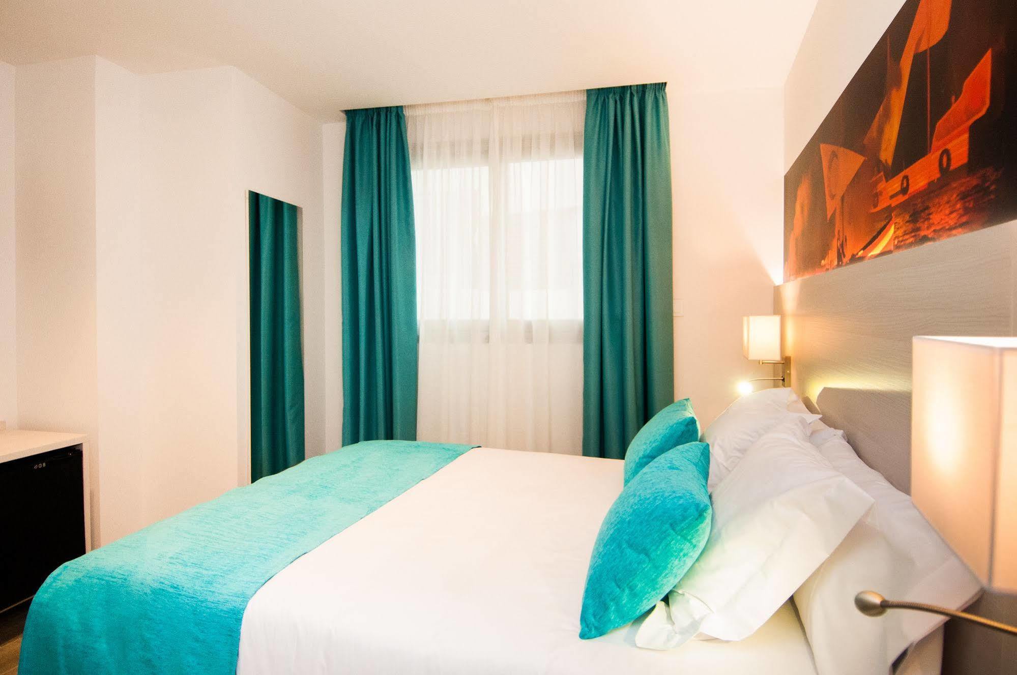 Hotel Censal Villajoyosa Dış mekan fotoğraf